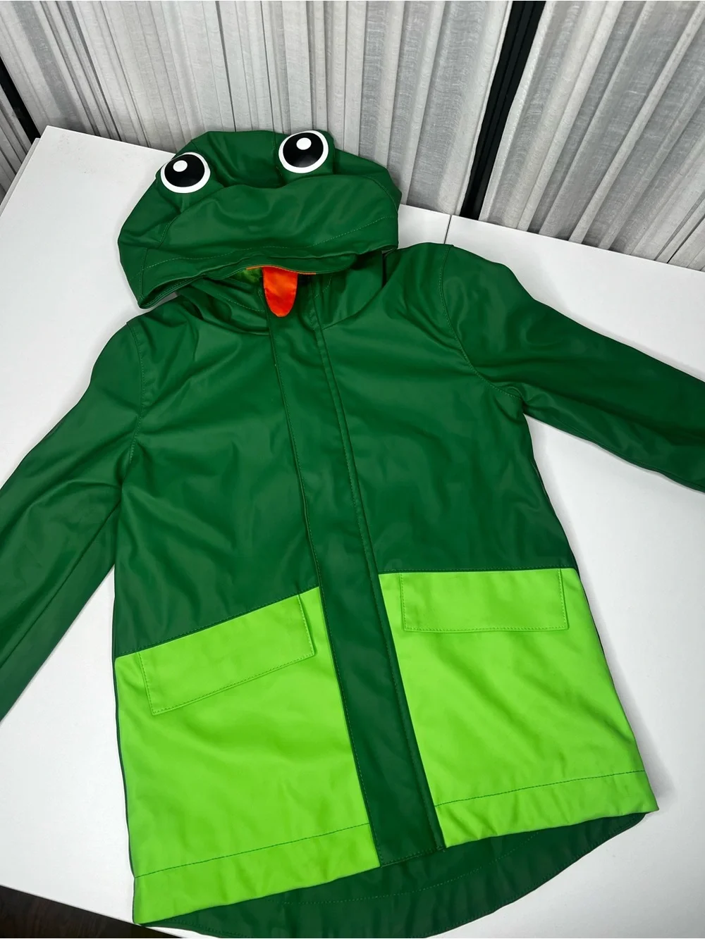 Cat & Jack Green Frog Hooded Rain Jacket with Lime Pockets